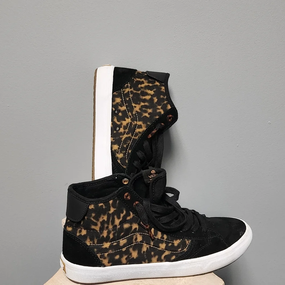 Vans Women's High-Top Sneakers - Black and Brown Leopard Print - Picture 5 of 6